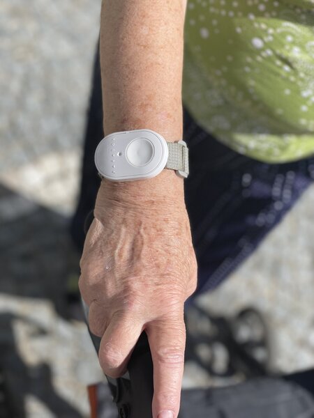 tlačítko tísňového volání tlačítko tísňového volání